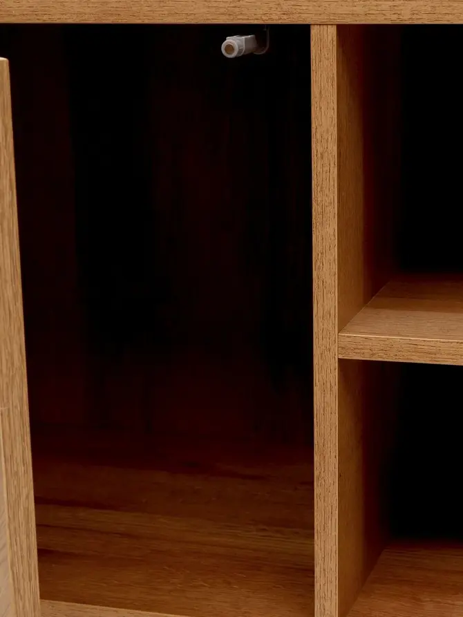 Szafka RTV SWEN natural z metalowymi nogami 120x38x60 cm