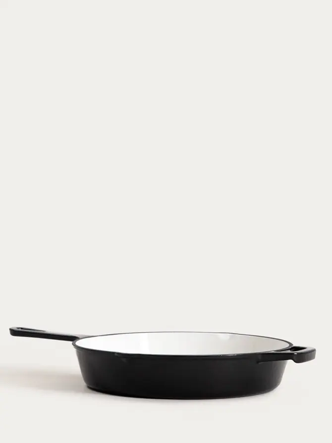 Patelnia żeliwna ANDREAS beżowo-czarna 26 cm