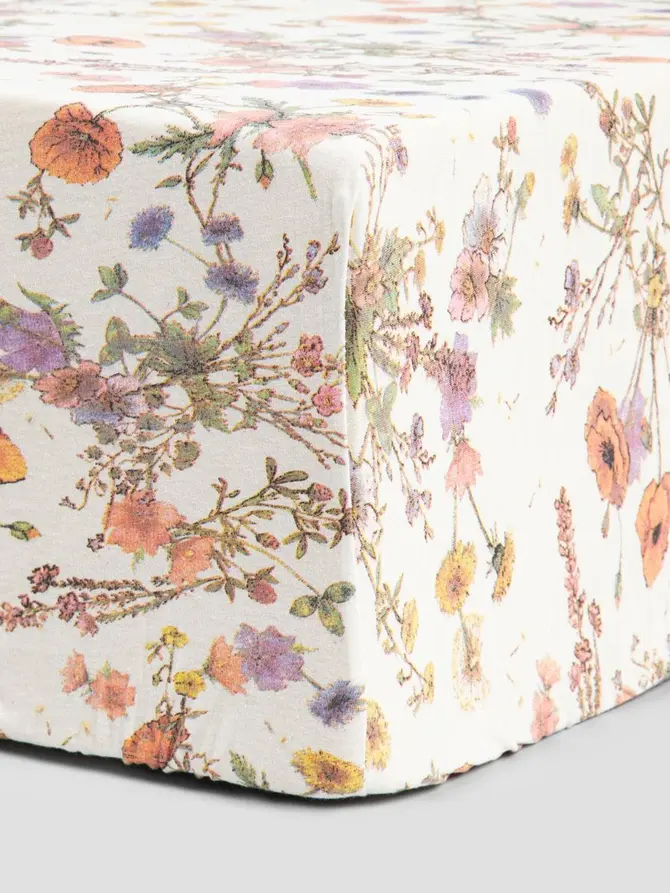 Prześcieradło MEADOW FLOWERS jersey w kwiatki 90x200 cm
