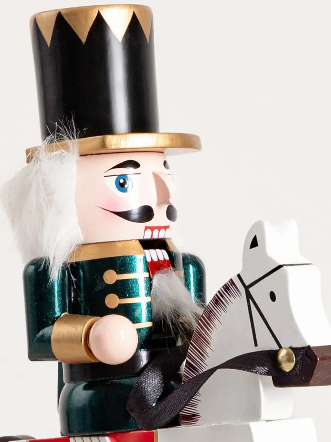 Figurka NUTCRACKER dziadek do orzechów na biegunach ciemno-zielony 28 cm