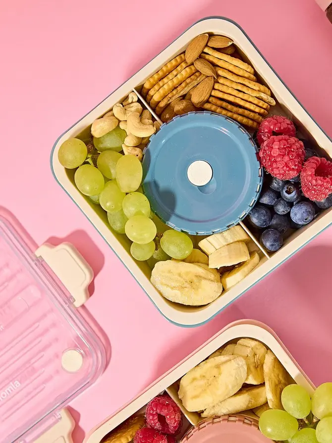 Lunchbox POPPIE z łyżeczką niebieski 2.15 l