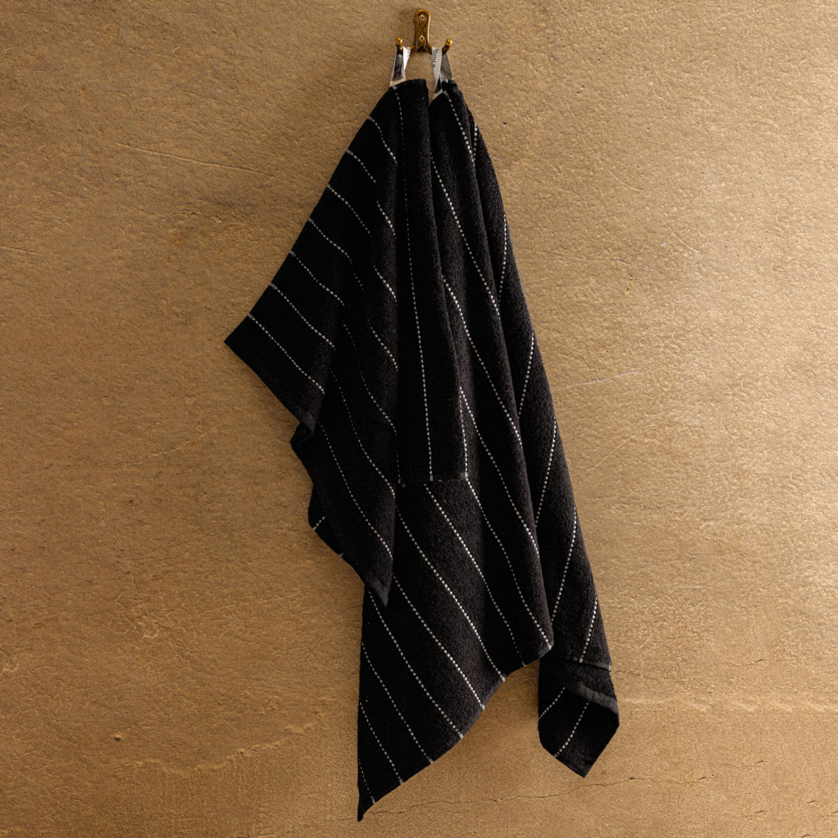 Ręcznik STRAPE czarny 70x130 cm