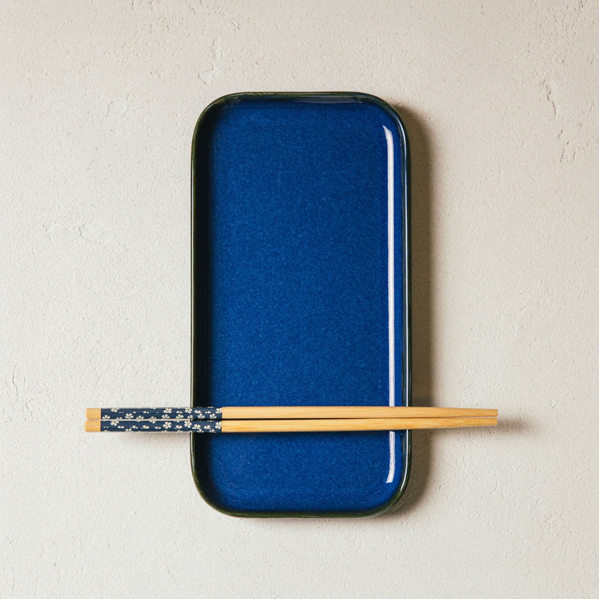 Talerz OKINAWA na sushi granatowy 25x13cm