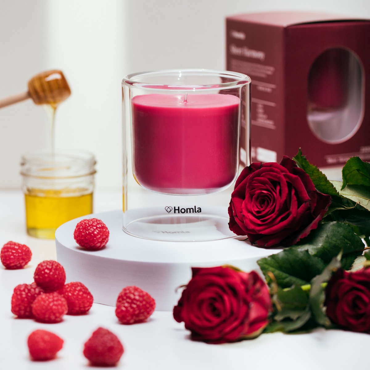 Świeca zapachowa SHEER HARMONY Rose & Oud 230 g