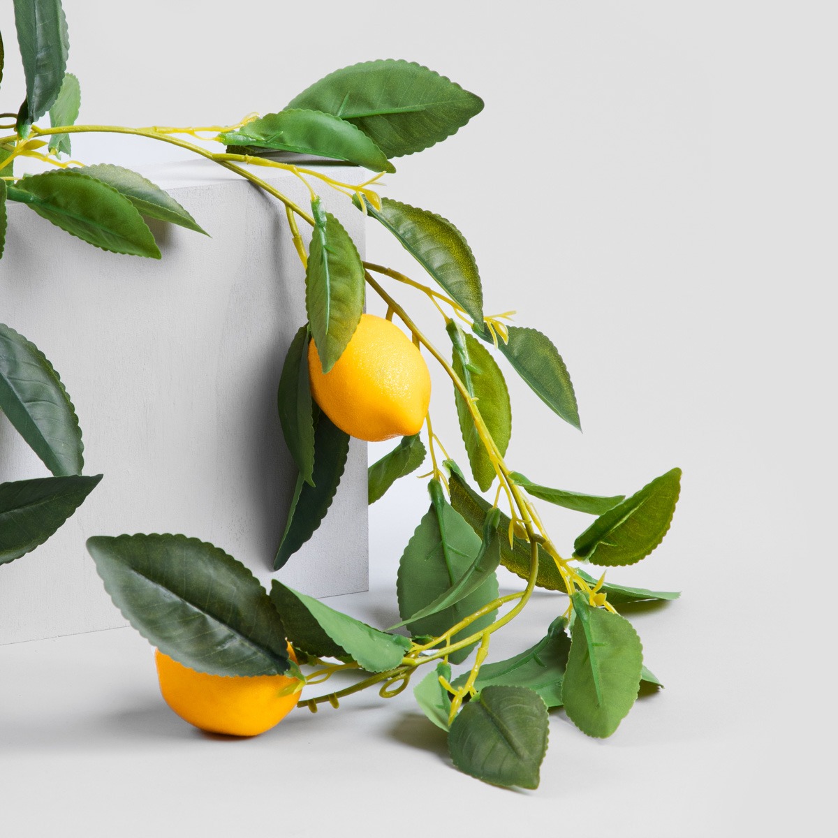 Girlanda z liści sztuczna CITRUS z cytrynami 180 cm