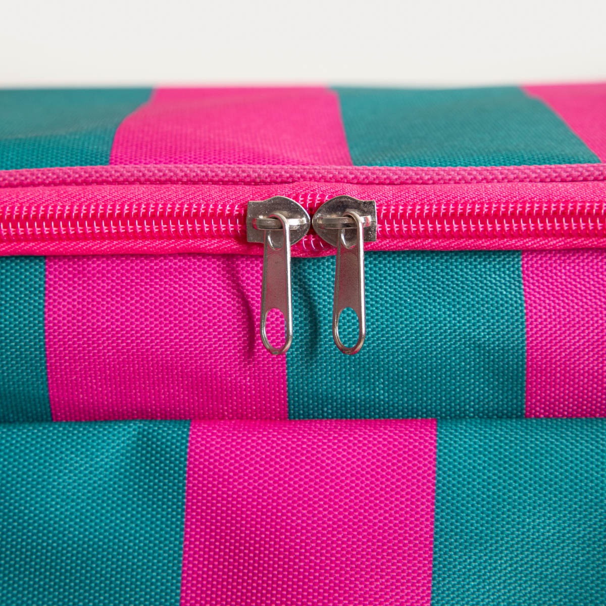 Torba termiczna RAYAS w różowo-turkusowe paski 32x23x28 cm