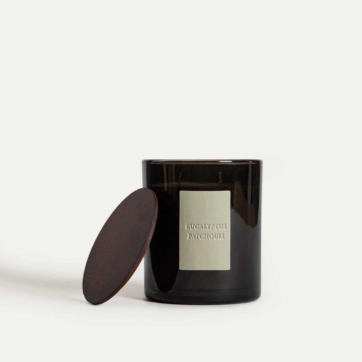 Świeca sojowa URBAN LEATHER Eucalyptus Patchouli 380 g