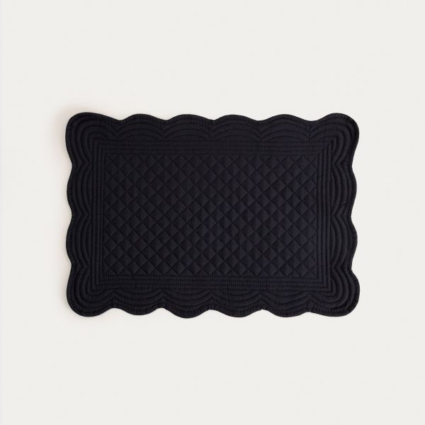 Maty stołowe VELA czarne prostokątne z pikowaniem, zestaw 2 szt. 30x45 cm