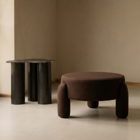 Pufa OLLERA w tkaninie czekoladowa 65x65x36 cm