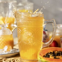 Dzbanek BARREL z uchem 1,3 l